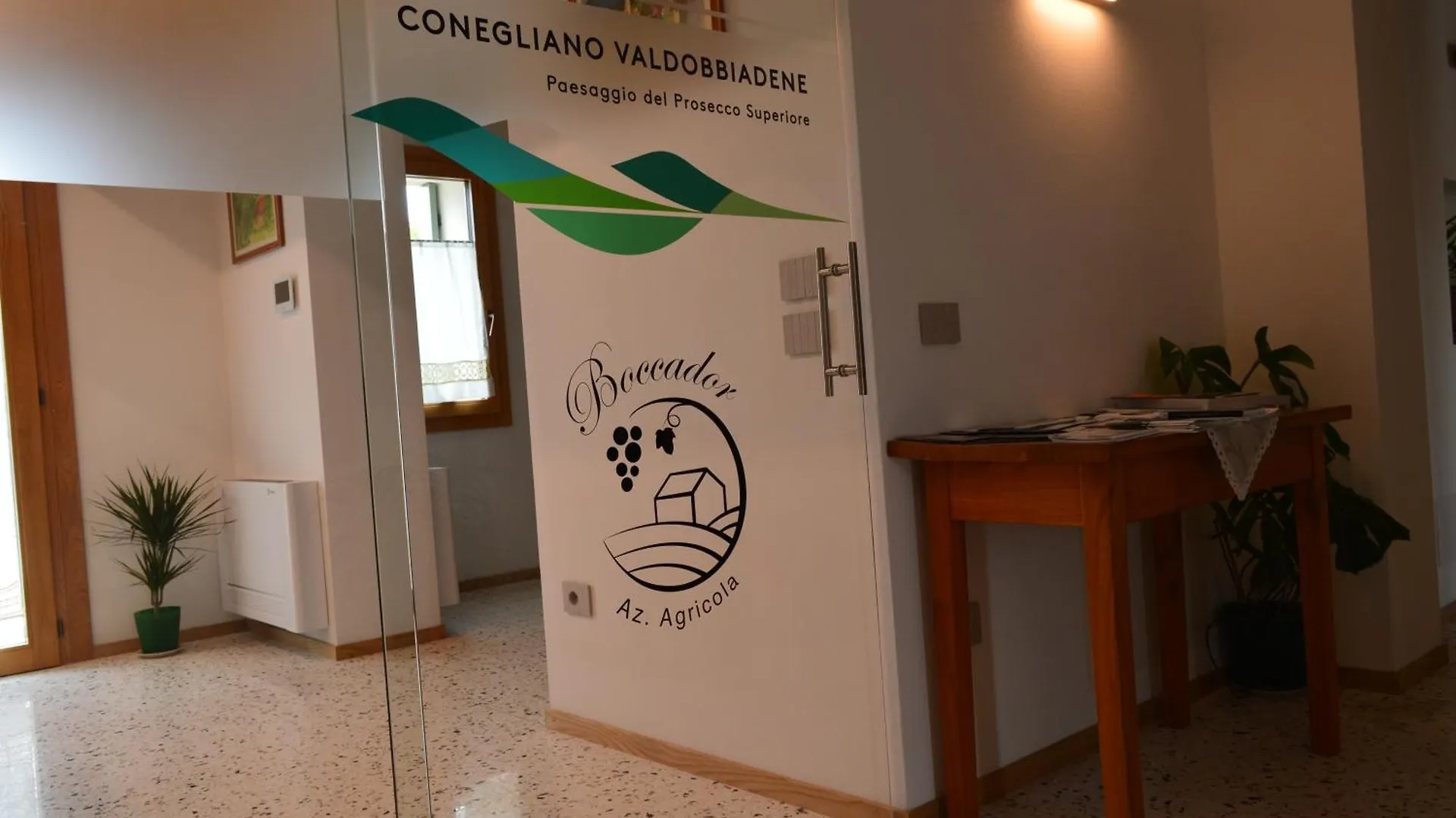 Dalla Afra Agrialloggi Guia 0*,  Italy