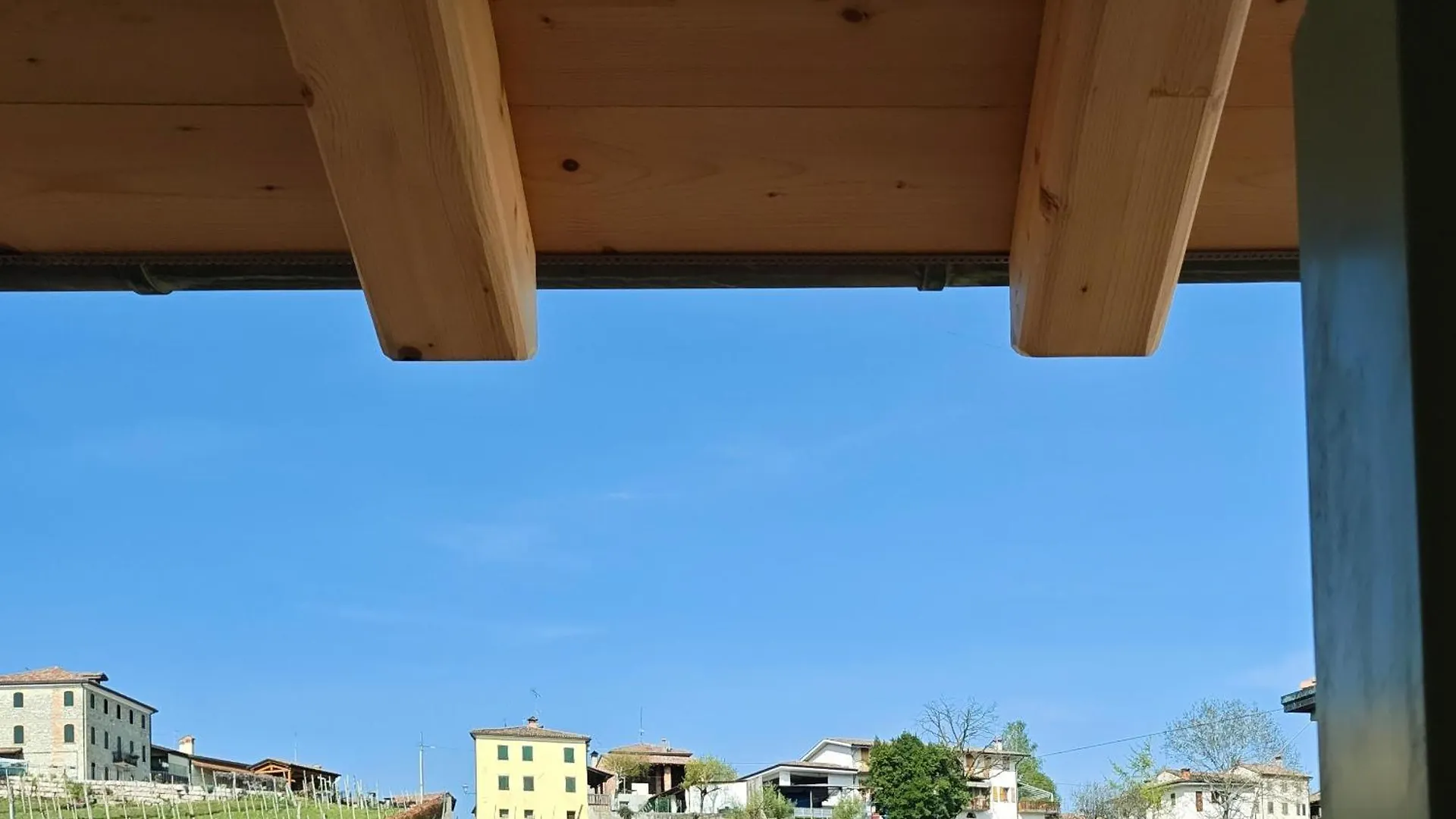 Dalla Afra Agrialloggi Guia